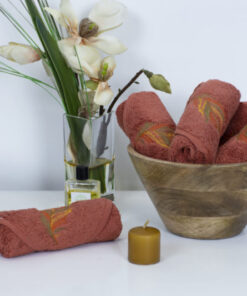 6 embroidered cloths