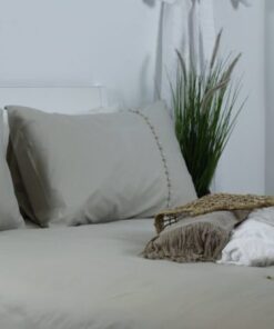 Duvet covers + 4 button pillowcases