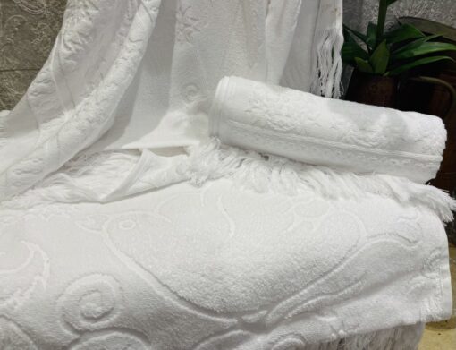 Colombes bath towel with fringes - Image 2