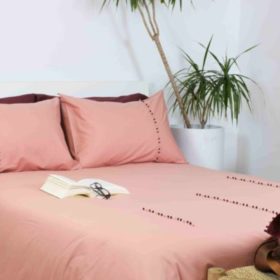 Housses de couette + 4 taies modèle boutons