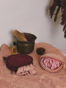 Trousse fleur de douche