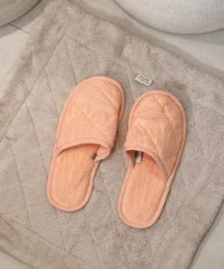 Alternative view of PAIRE DE PANTOUFLES SIMPLES - Ihsun